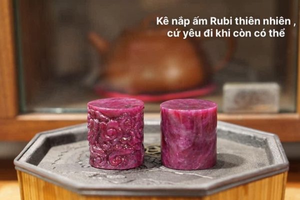 KÊ NẮP ẤM RUBY TỰ NHIÊN